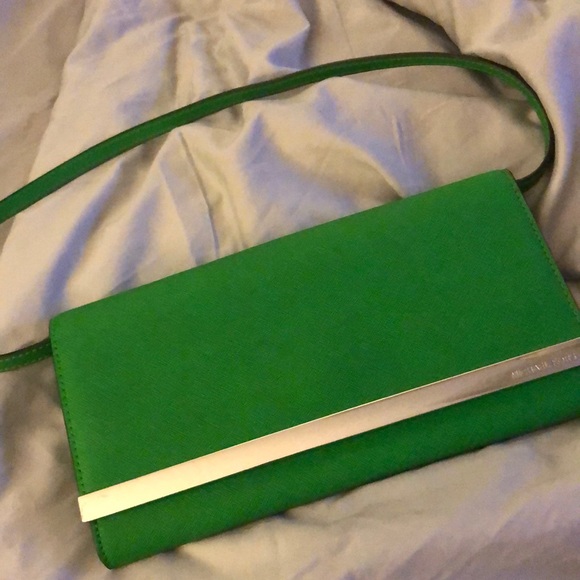 Purse - Picture 2 of 2